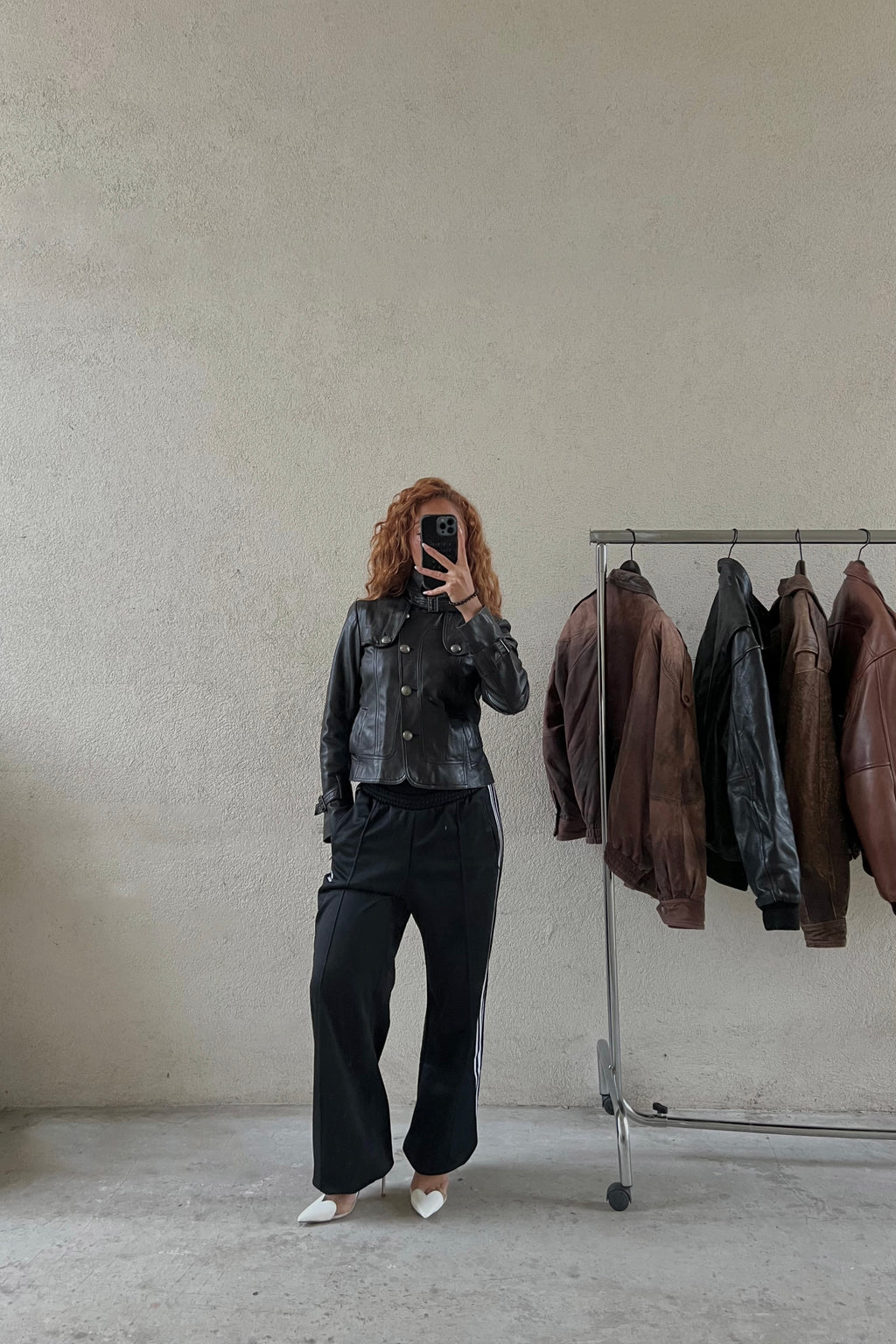 CUIR NOIR V1