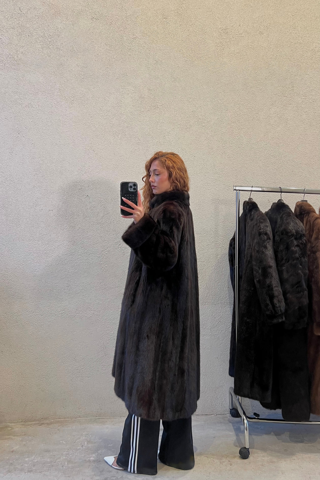 FOURRURE MARRON FONCE