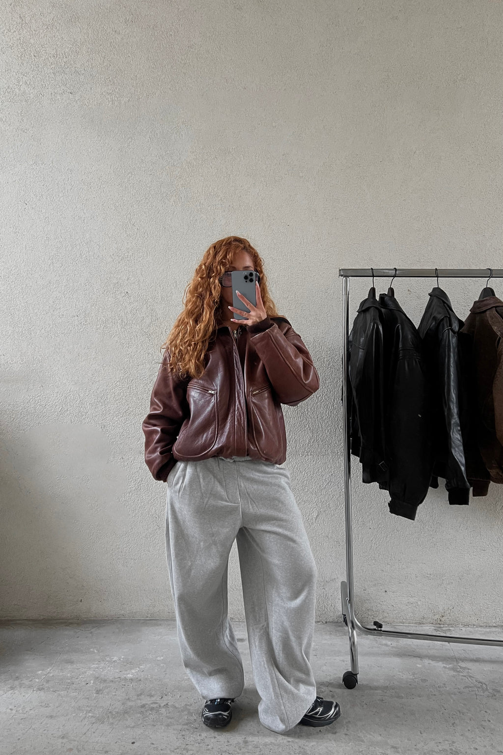 CUIR MARRON V4