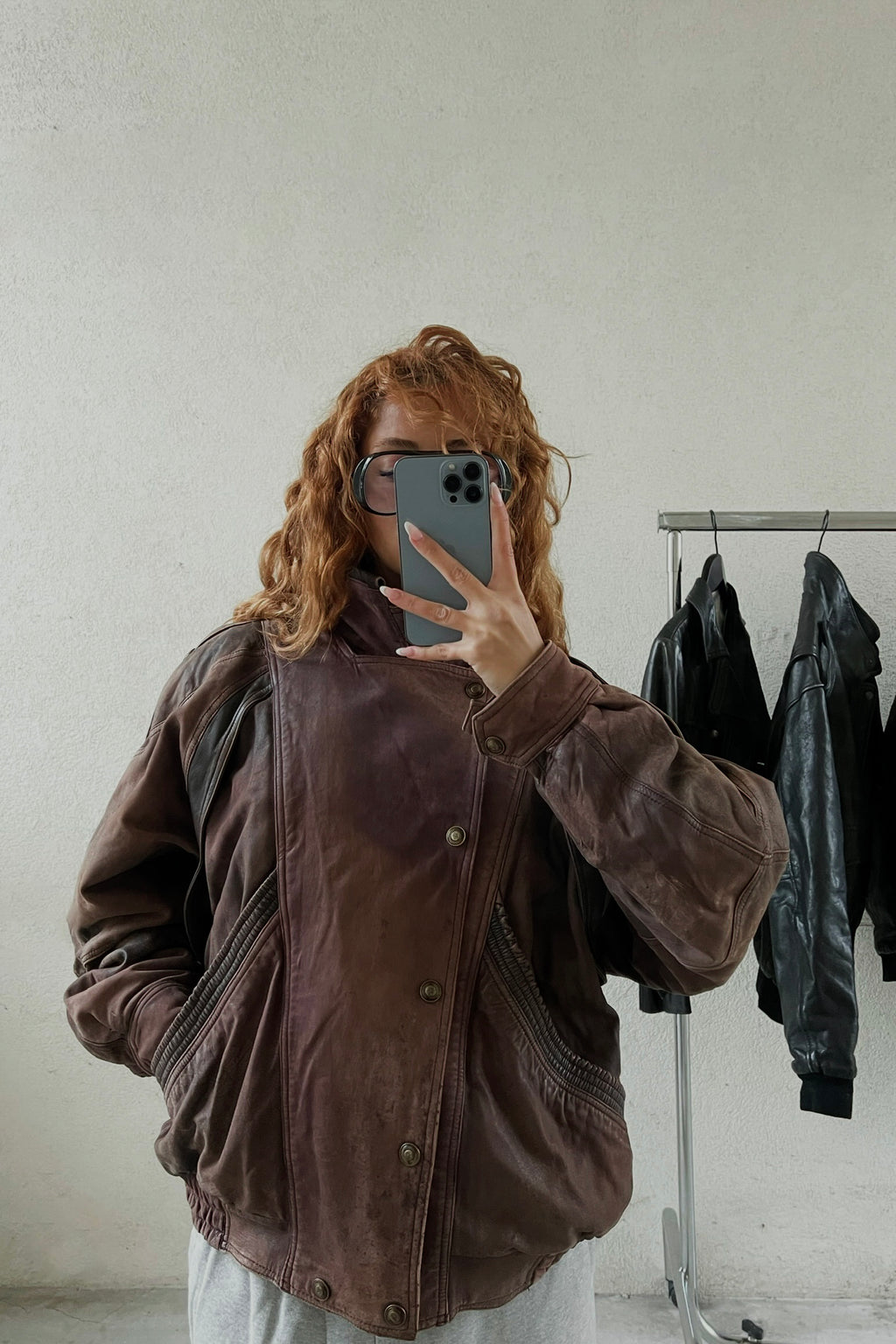 CUIR MARRON V3
